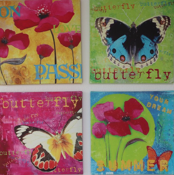 Knallige Pop Art-Wandbilder von Blumen und Schmetterlingen